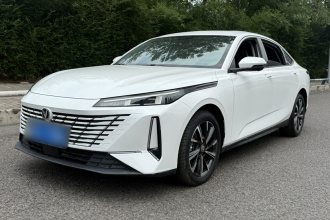 长安 逸动 2024款 1.5T GDI自动 尊贵型