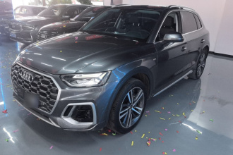 奥迪Q5L 2022款 40T 豪华动感型