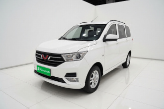 五菱汽车 五菱宏光 2021款 1.5L S标准型LAR