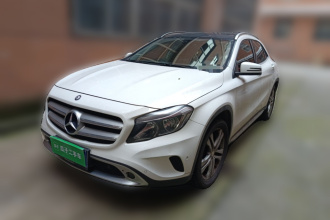 奔驰GLA 2016款 GLA 200 动感型
