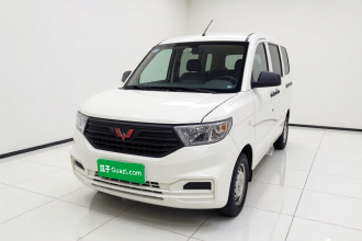 五菱汽车 五菱宏光V 2022款 1.5L劲取版液压助力LAR