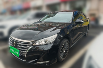 丰田 皇冠 2018款 2.0T 运动版