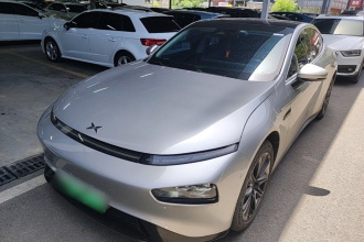 小鹏P7 2022款 670N+