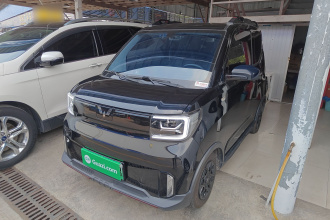 五菱汽车 宏光MINIEV 2022款 GAMEBOY 300km 玩咖款 磷酸铁锂