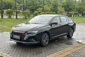 东风风神 奕炫MAX 2021款 1.5T 超级辣爸版