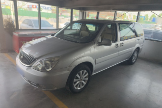 别克GL8 2014款 2.4L 行政版