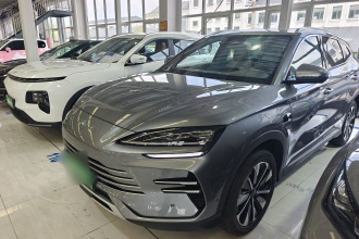 比亚迪 宋PLUS新能源 2025款 DM-i 智驾版 112KM 尊荣型