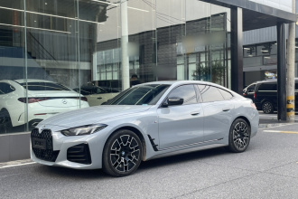 宝马4系 2024款 430i Gran Coupe M运动曜夜套装