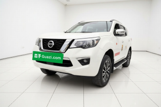 日产 途达 2018款 2.5L 自动四驱豪华版