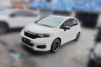 本田 飞度 2018款 1.5L CVT舒适天窗版