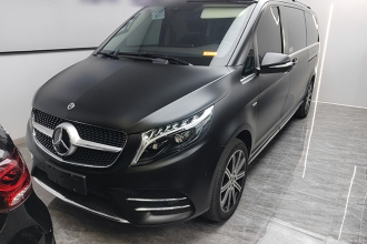 奔驰V级 2022款 V 260 L 长轴距豪华版