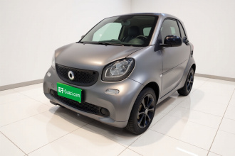 smart fortwo 2015款 1.0L 52千瓦硬顶灵动版