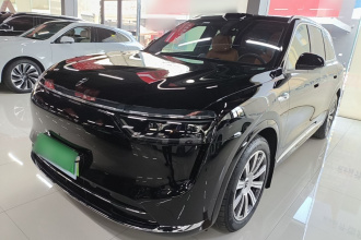 AITO 问界 问界M8 2025款 增程 Max+版 53.4kWh 6座版 (192线激光雷达）