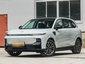 零跑汽车 零跑B10 2025款 510悦享版