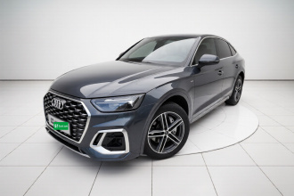 奥迪Q5L Sportback 2022款 40 TFSI 时尚型