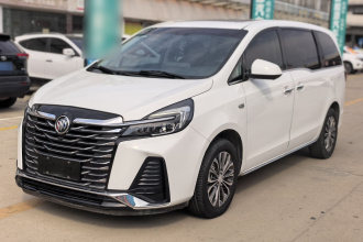 别克GL8 2023款 陆上公务舱 652T 豪华型
