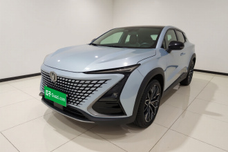 长安UNI-T 2022款 1.5T 尊享型