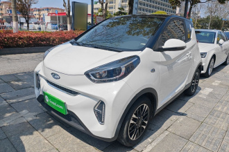奇瑞QQ 小蚂蚁 2022款 改款 甜粉款 半糖版 三元锂 28.8kWh 30kW 301km