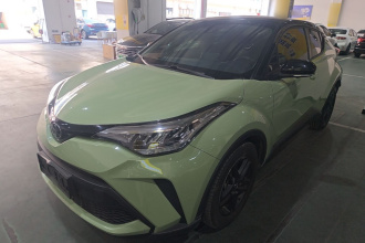 丰田C-HR 2022款 2.0L 领先版