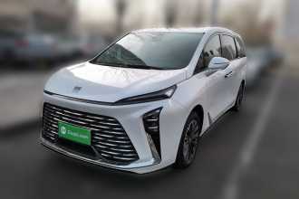 别克GL8 2025款 陆尊 智享和悦版