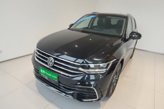 大众 途观L 2025款 出众款 330TSI 自动两驱R-Line龙耀版