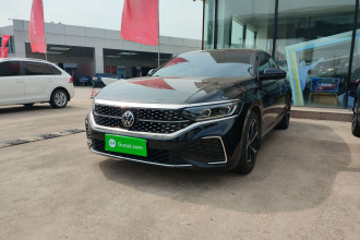 大众 帕萨特 2024款 380TSI 星空豪华版