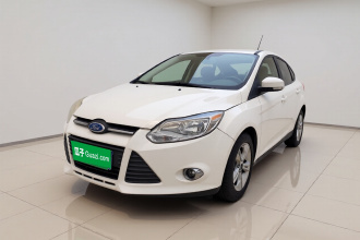 福特 福克斯 2012款 三厢 1.6L 手动风尚型