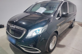 奔驰 威霆 2021款 2.0T 商务版 7座