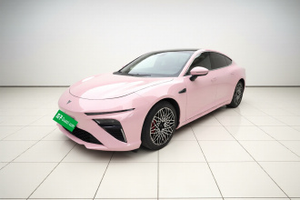 哪吒汽车 哪吒S 2022款 纯电 715km 后驱大版