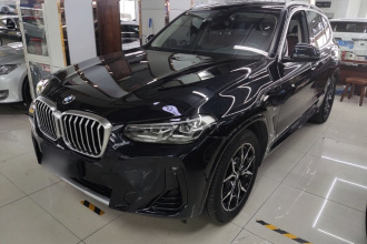 宝马X3 2022款 改款 xDrive25i M运动套装