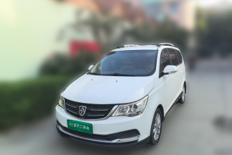宝骏730 2016款 1.5L 手动标准型 7座