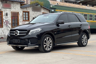 奔驰GLE 2018款 GLE 320 4MATIC 动感型臻藏版