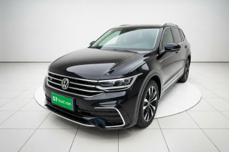 大众 途观L 2024款 出众款 330TSI 自动两驱R-Line龙耀版