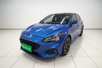 福特 福克斯 2020款 两厢 EcoBoost 180 自动ST Line