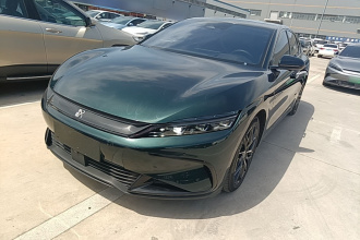 比亚迪 汉 2022款 EV 610KM四驱千山翠限量版