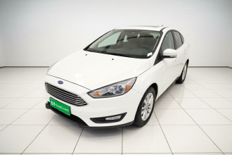 福特 福克斯 2018款 三厢经典 1.6L 自动风尚型智行版