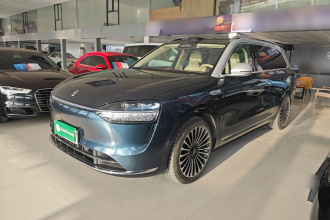 鸿蒙智行 问界M9 2025款 增程 Ultra版 52kWh 6座版 (192线激光雷达）