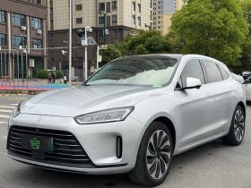 鸿蒙智行 问界M5 2022款 增程四驱性能版