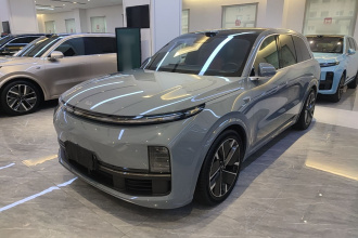 理想汽车 理想L8 2025款 Max 智能焕新版