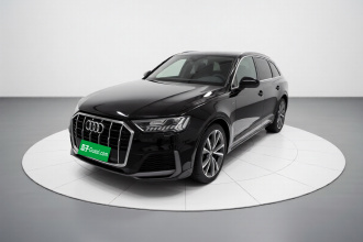 奥迪Q7 2023款 55 TFSI quattro S line运动型