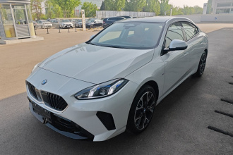 宝马2系 2025款 225L M运动套装