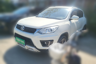 北京汽车 绅宝X35 2016款 1.5L 自动豪华版