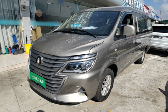 东风风行 菱智 2023款  M5L 1.6L 豪华型 7座