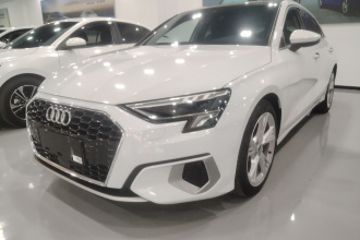 奥迪A3 2021款 A3L Limousine 35 TFSI 时尚致雅型