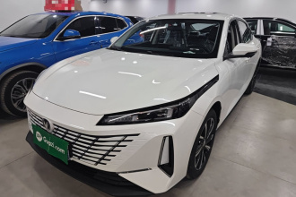 长安 逸动 2025款 蓝鲸 1.5T 500Bar尊贵型