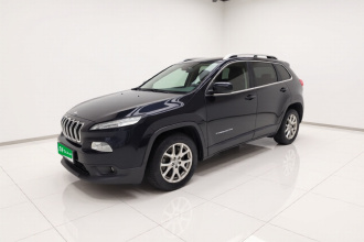 Jeep 自由光 2017款 2.4L 领先智能版