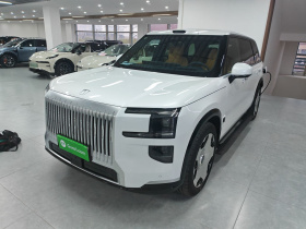 极氪9X 2025款 Hyper版 70kWh