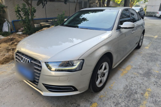 奥迪A4L 2015款 35 TFSI 自动标准型