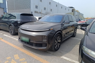 理想汽车 理想L8 2023款 Pro