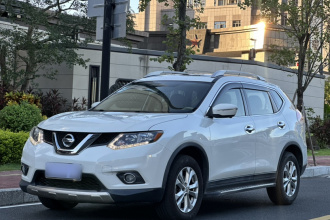 日产 奇骏 2014款 2.0L CVT舒适版 2WD